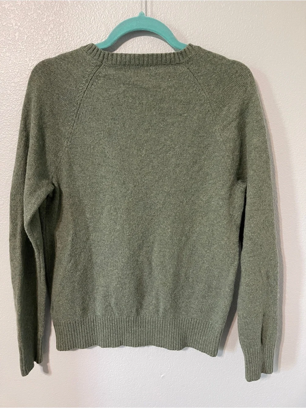 J.Crew Womens Olive Green Crewneck Sweater Pullover Old Money Lambs Wool Small